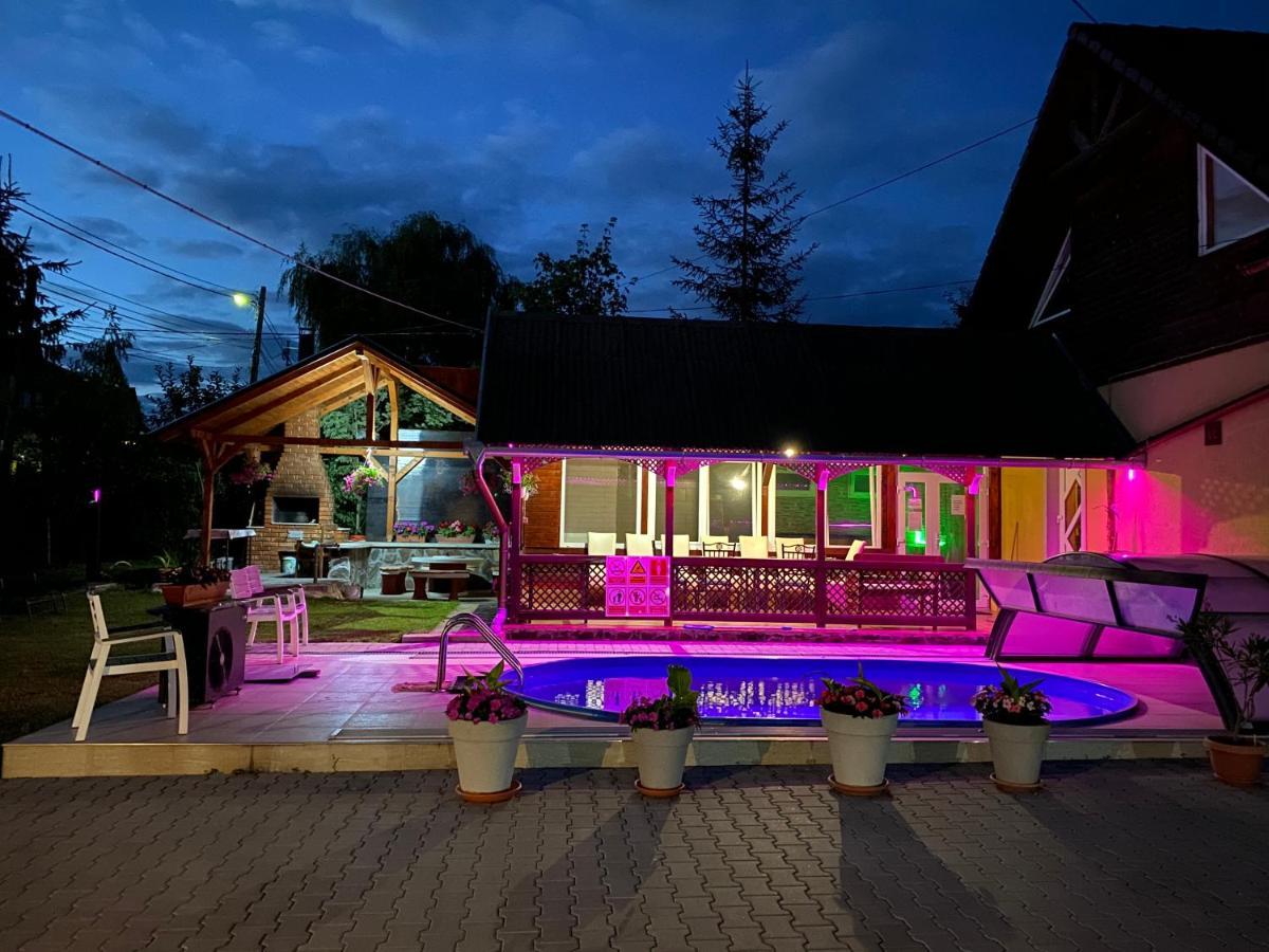Hotel Vila Eszter Sovata Exterior foto